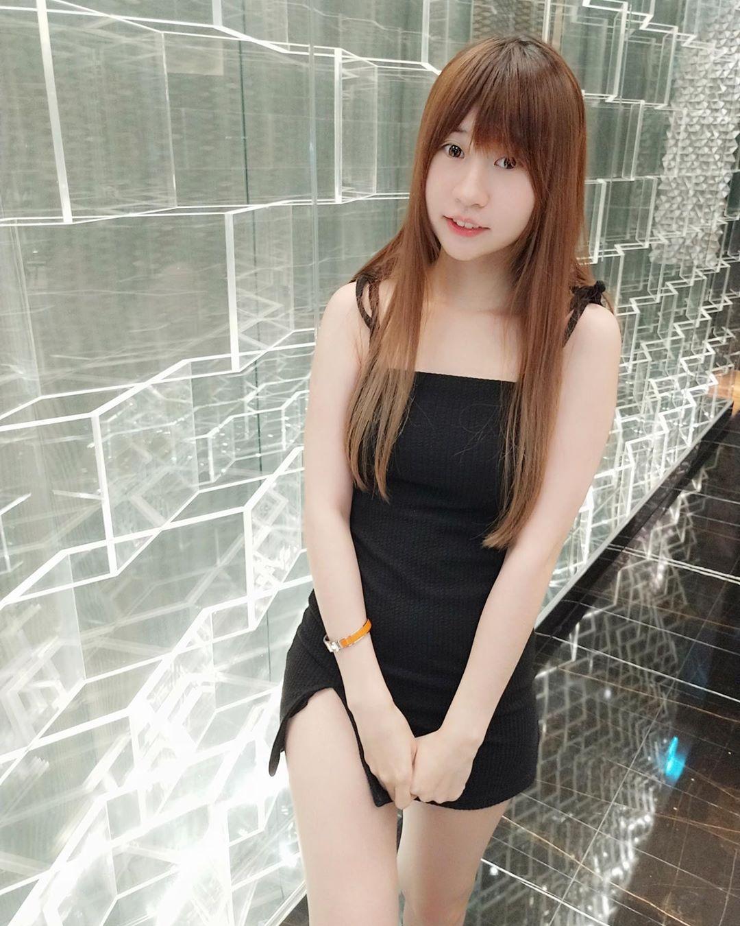 今日小姐姐壁纸 012