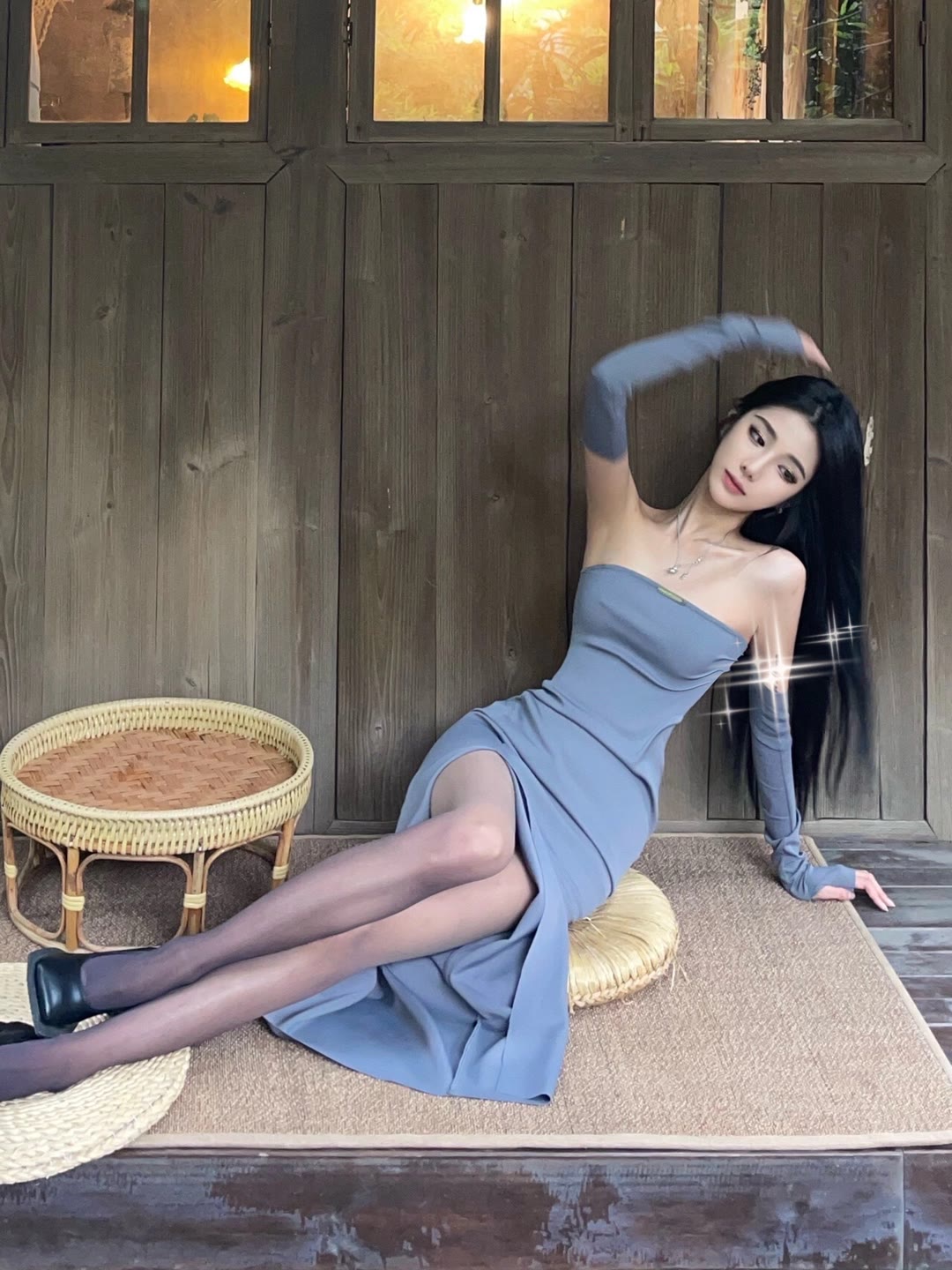 今日黑丝壁纸 005