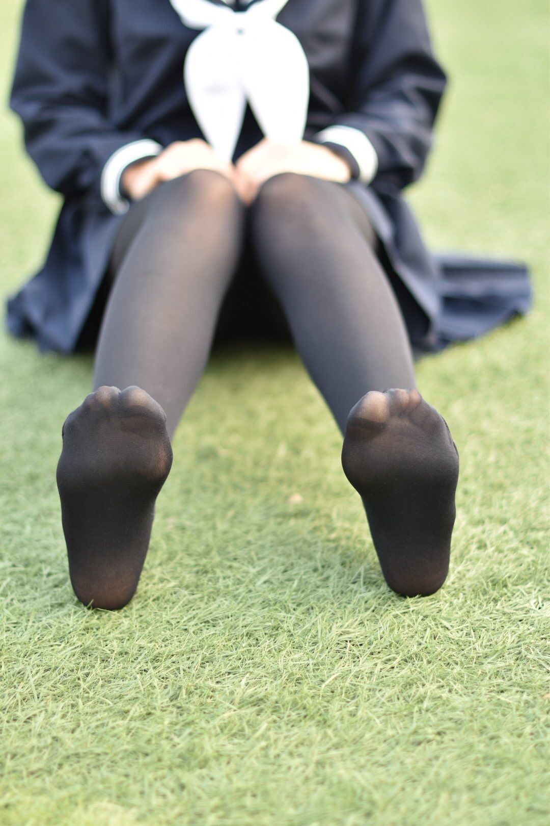 今日黑丝壁纸 006