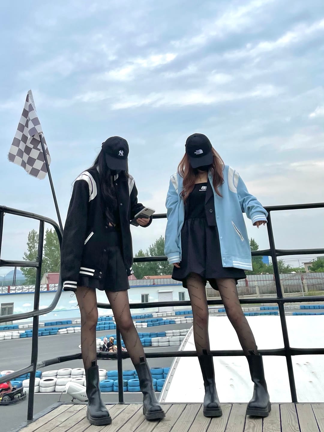 今日黑丝壁纸 006