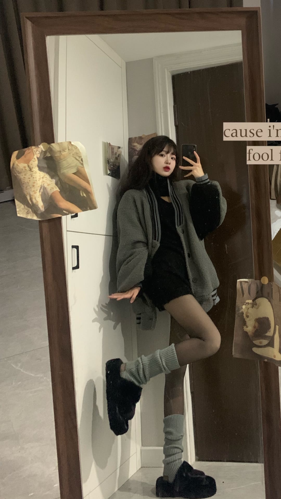 今日黑丝壁纸 007