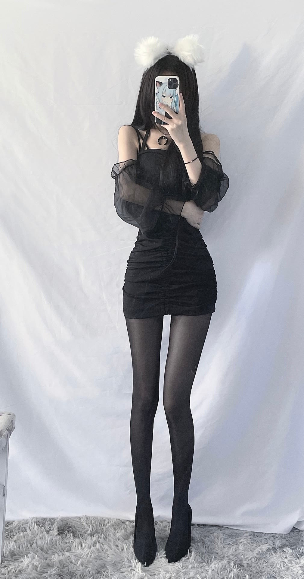 今日黑丝壁纸 010