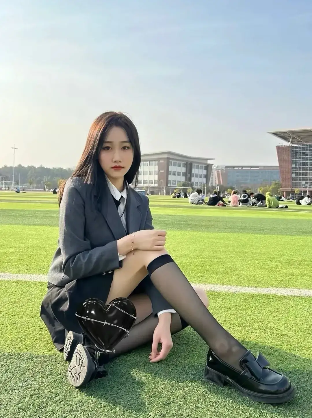 今日黑丝壁纸 011