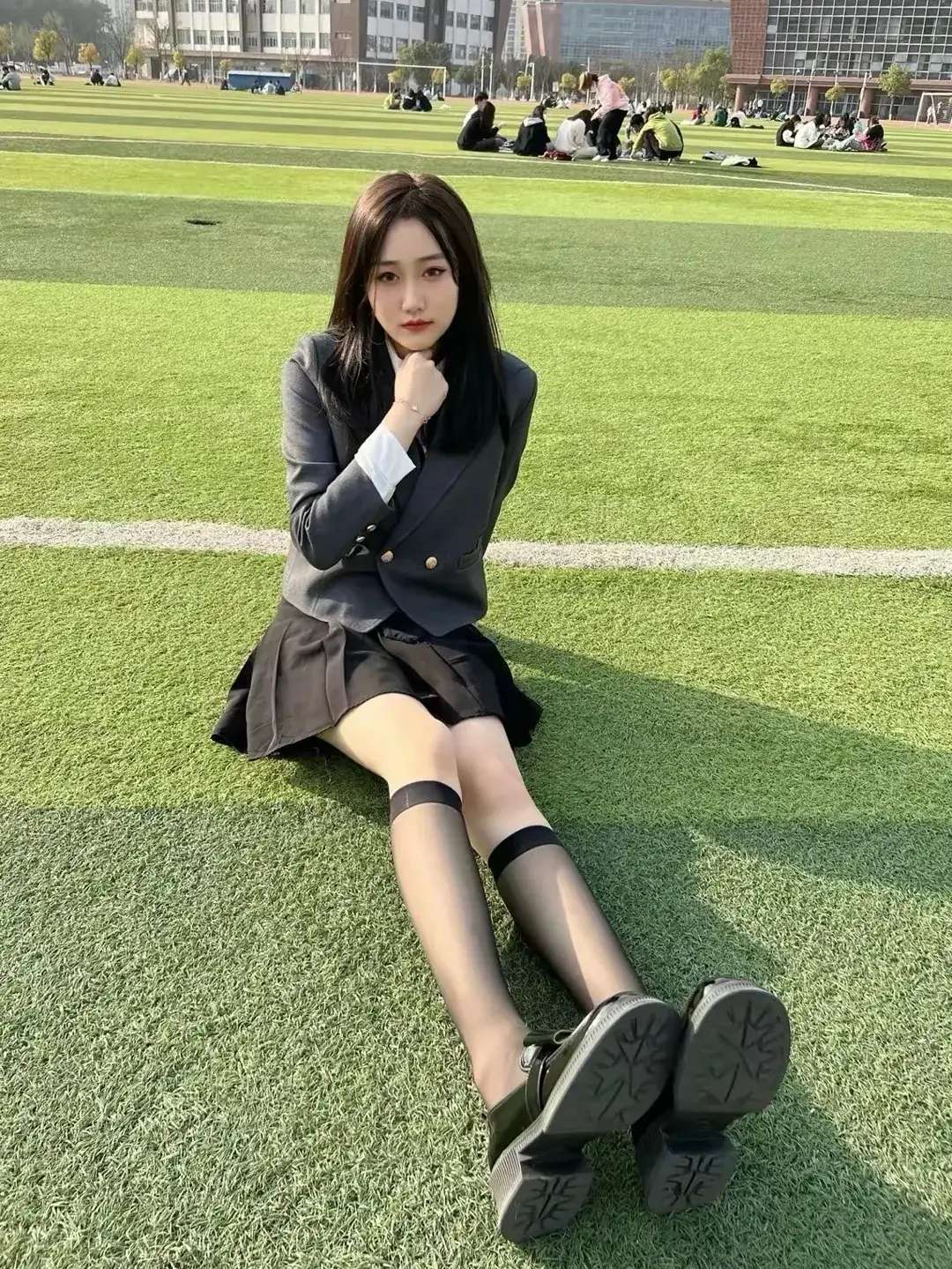 今日黑丝壁纸 012