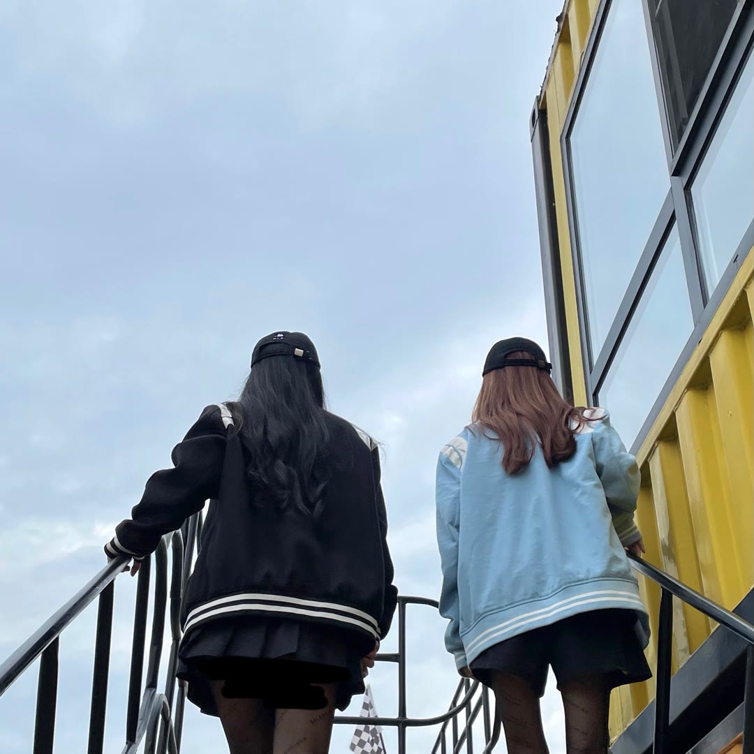 今日黑丝壁纸 016